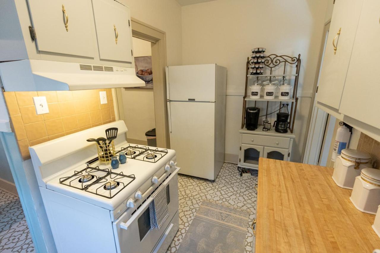 Historic Revival Midtown Memphis Duplex 64 Yes Pets Fast Wifi Free Parking Villa Exterior photo